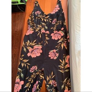 Sleeveless floral jumpsuit